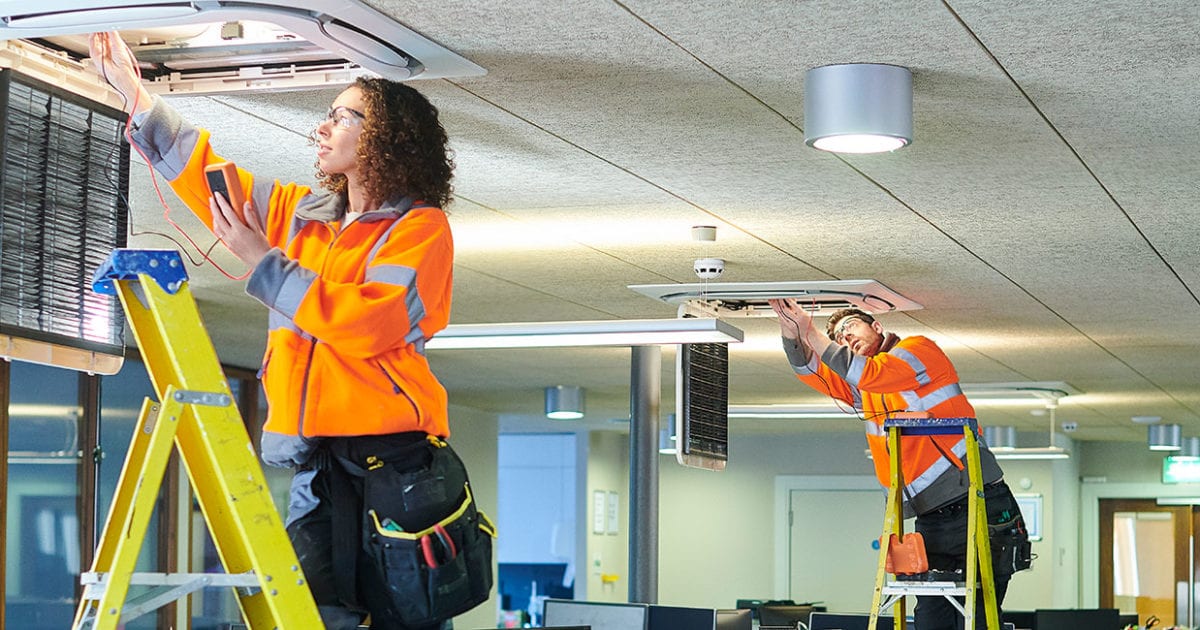 electrical-Worker